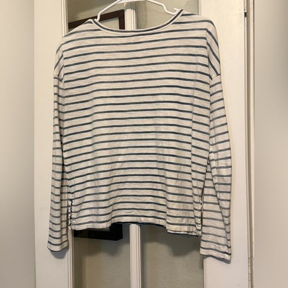 Faherty women’s cotton sun washed slub knit long sleeve navy striped shirt XS - Picture 3 of 7